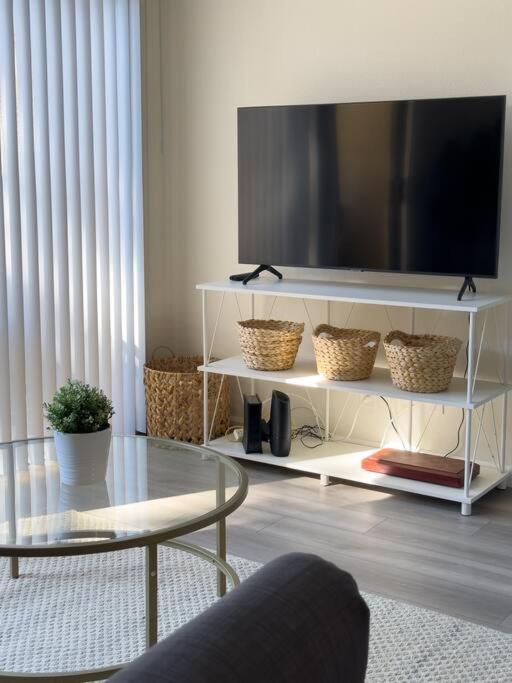 Modern Retreat 1 Mi. From Disney Anaheim Zewnętrze zdjęcie